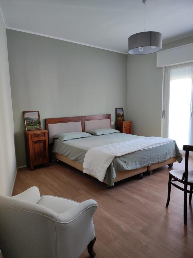 Casa Botta. Ampio Appartamento Luminoso E Confortevole 莫尔贝尼奥 外观 照片